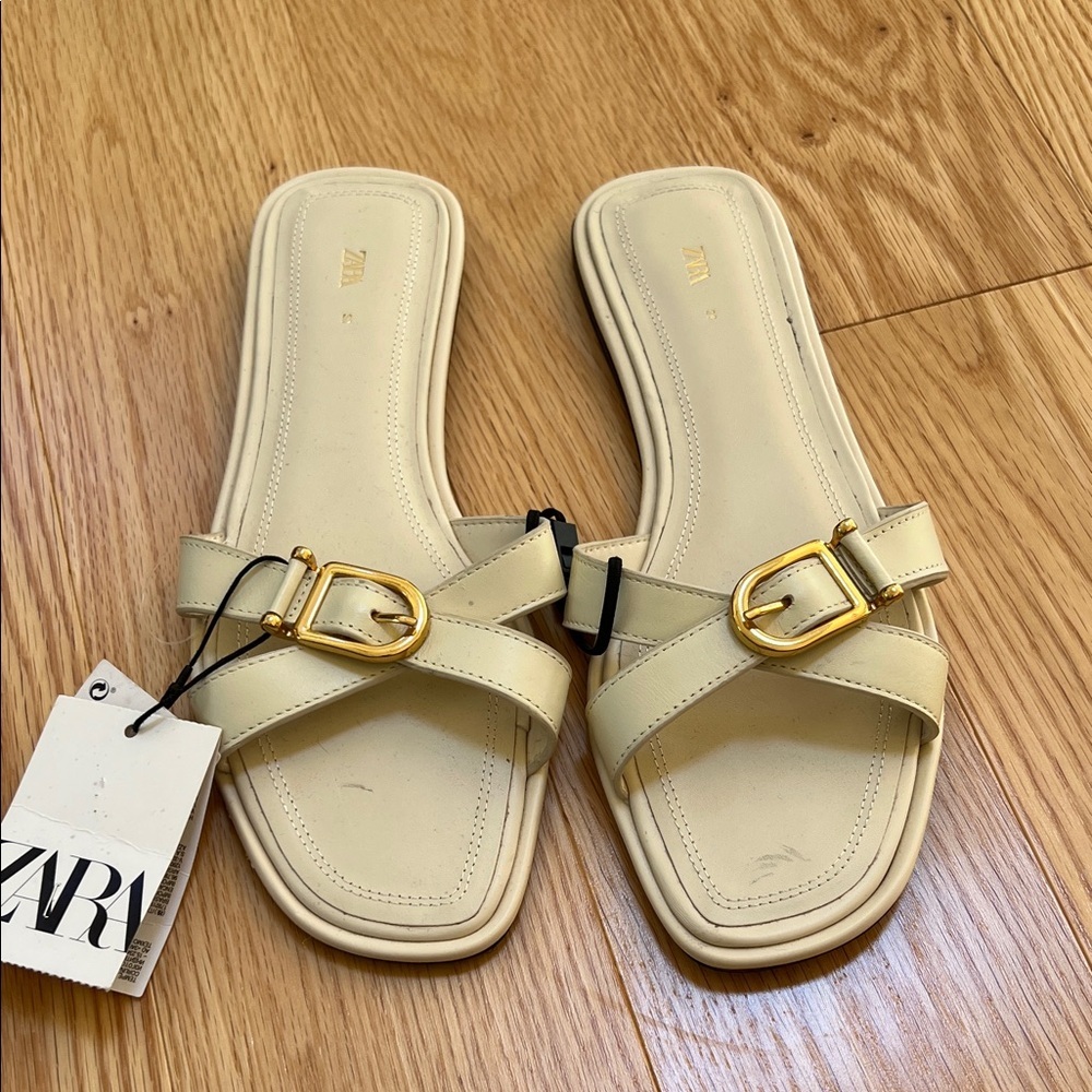 NWT! Zara Sz 38/7.5, ivory cream strappy flats with gold buckle details. - Picture 2 of 8